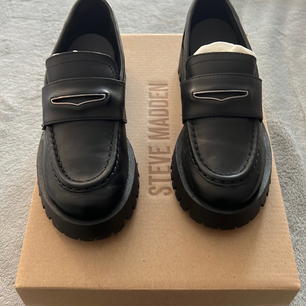 Chunky platform Steve Madden loafers